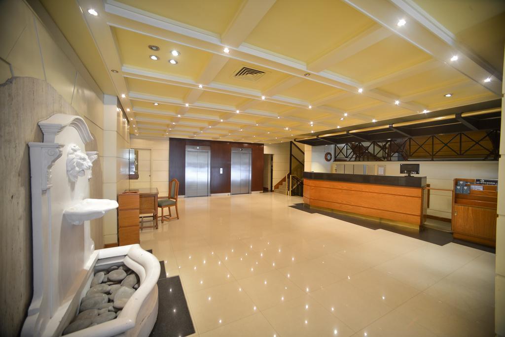 Hotel Versailles 마르델플라타 외부 사진